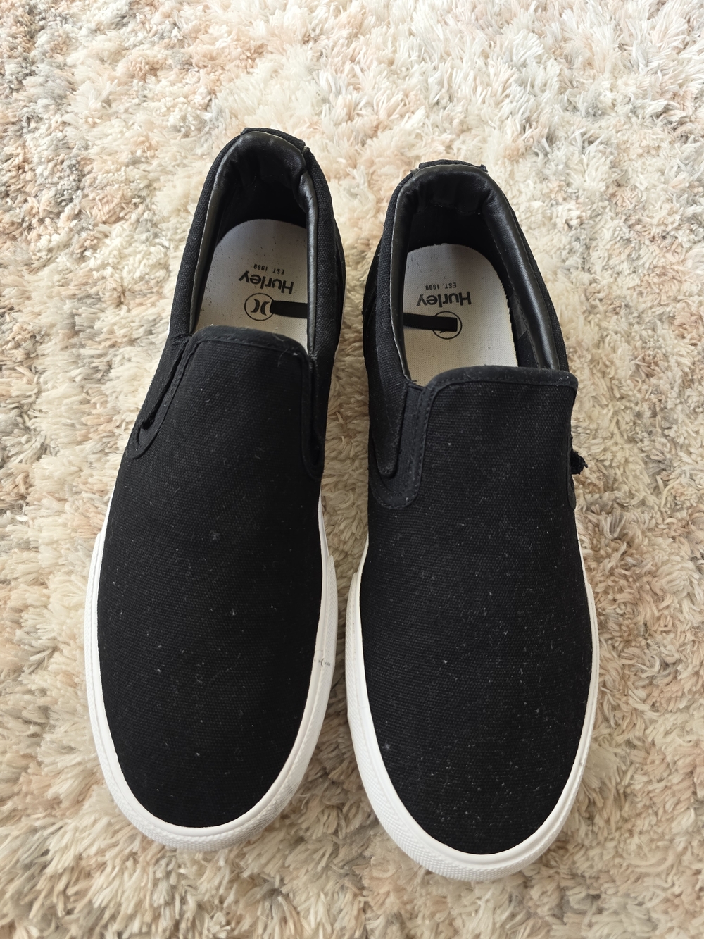 Hurley Black Slip-On Canvas Sneakers with White Sole